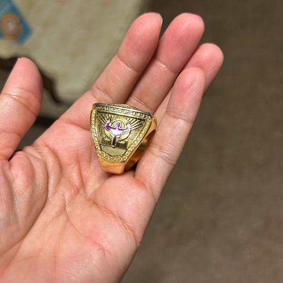 Que ring - Picture 7 of 7